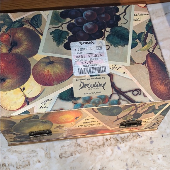 Decoline N.Y. Box For Recipe Cards - Picture 5 of 5